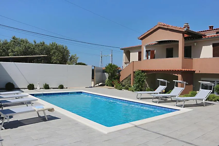 Vila Anda Zadar 0*,