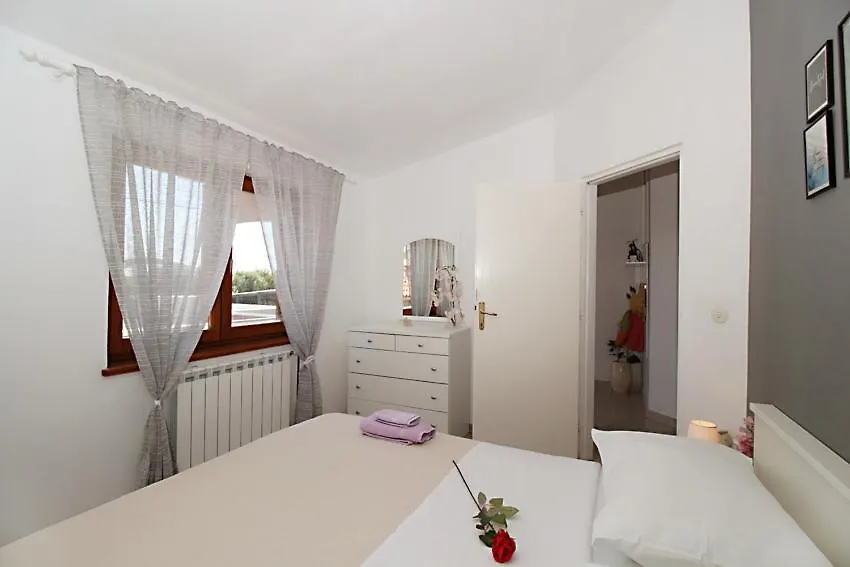 Vila Anda Zadar 0*,