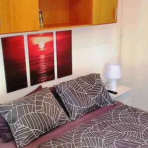 Zee Apartment